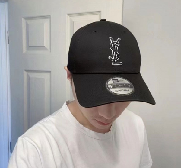 Saint Laurent NEW ERA コラボ YSL モノグラム CAP 帽子YCL361000