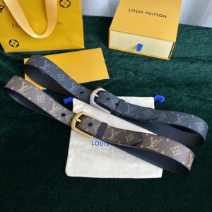 LOUIS VUITTON(ルイ・ヴィトン)同型メンズベルト142732
