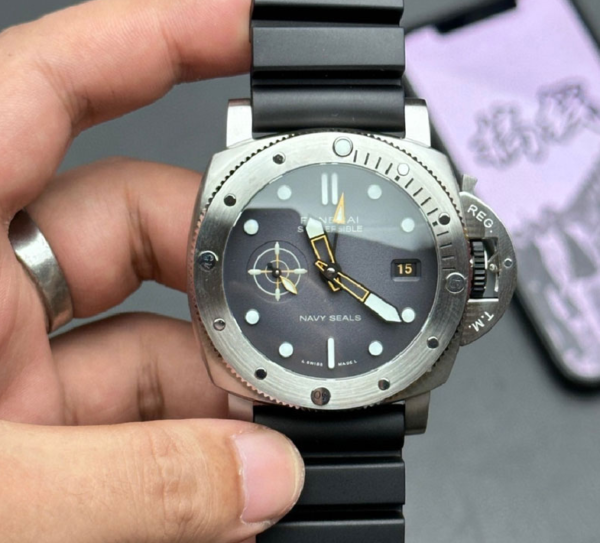 サブマーシブル GMT ネイビーシールズVS工場出品pam01323