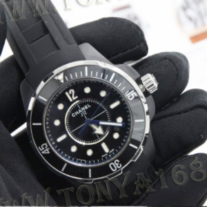 シャネル J12 マリーン 42ｍｍ ブラックセラミック クォーツcc1120