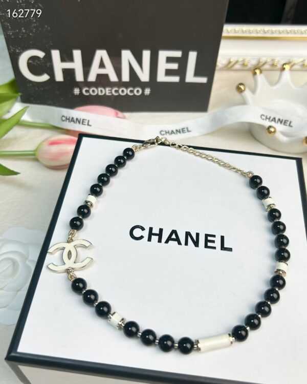 CHANELホワイトエナメルダブルCネックレスcc01831