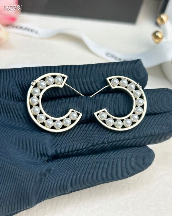 CHANEL新半円パールイヤリングcc01843 - 画像 (6)