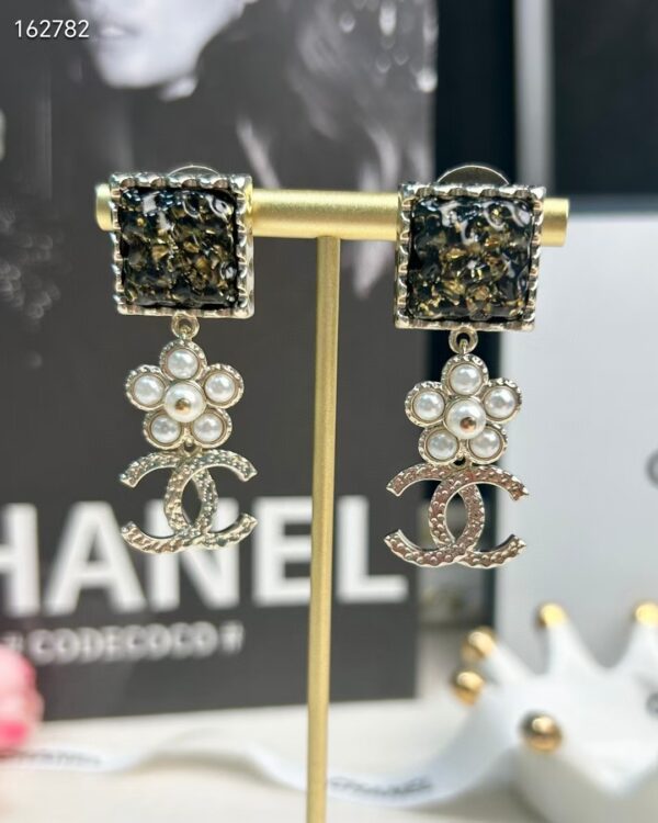 CHANEL新四角琥珀花雙c中長イヤリングcc01857 - 画像 (5)