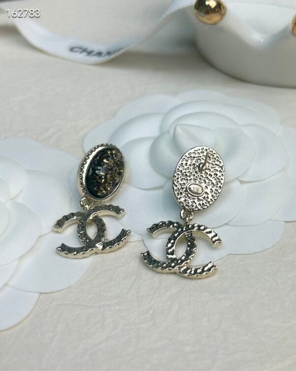 CHANEL新ブラック楕円ラバーダブルCイヤリングcc01902 - 画像 (4)