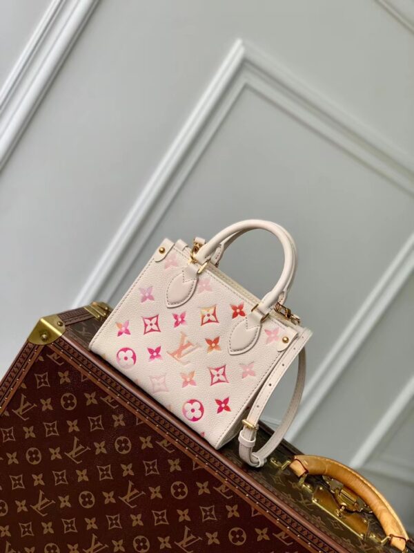 M47115グラデが可愛すぎる♪ [Louis Vuitton] オンサゴー OnTheGo BB