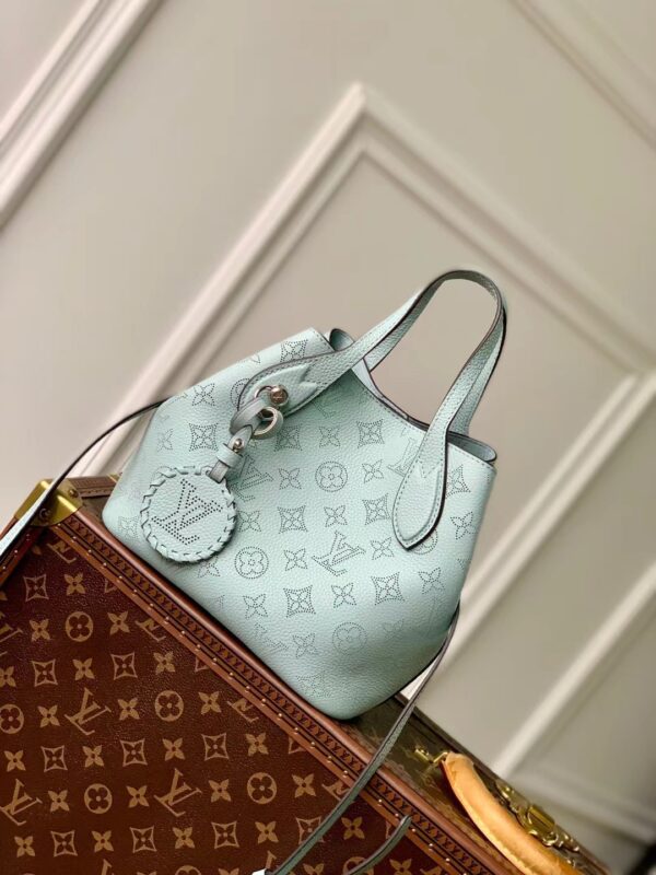 M21848【コーデに合わせて変えられる♪】LV ブロッサム PMスカイブルー